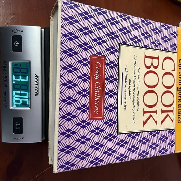 The New York Times Revised Edition Vintage Cookbook 1990 - Picture 10 of 10